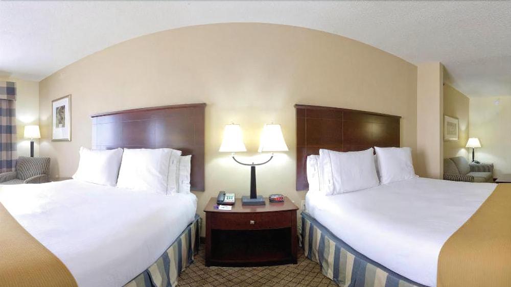 Holiday Inn Express Hotel & Suites Millington-Memphis Area By Ihg Екстериор снимка