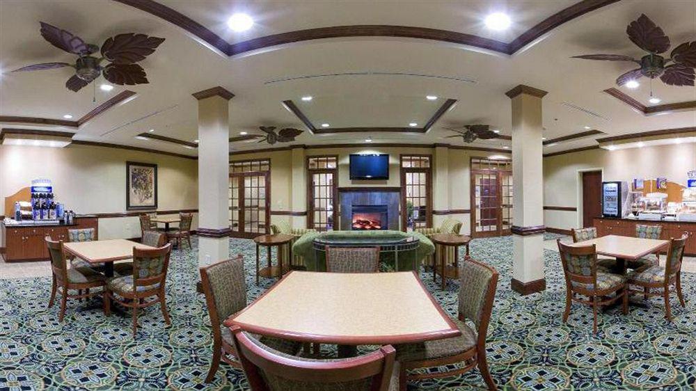 Holiday Inn Express Hotel & Suites Millington-Memphis Area By Ihg Екстериор снимка